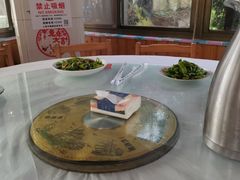 -小六农家乐(崇明西沙湿地店)