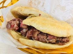 浓香驴肉火烧-闫家驴肉老店(华电一校店)