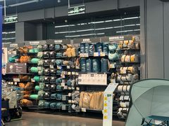 -迪卡侬(越秀公园店)