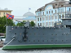 -阿芙乐尔号巡洋舰