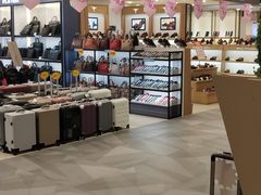 -华联商厦(火车站店)