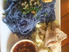 -蝶豆花蓝面条