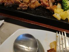-必胜客(松雷店)