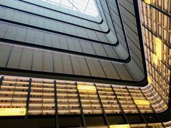 -上海虹桥中心爱琴海亚朵S酒店