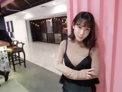 -QZHAIR SALON