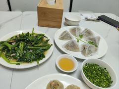 -正宗普宁豆干坊·洪记砂锅粥(红领巾路店)