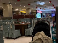 -今鲜源酒店·海鲜锅贴青岛菜(新湛路店)