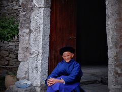 -高荡千年布依古寨旅游景区