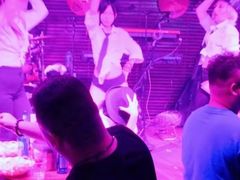 -滨海欢乐昔唐酒吧(财富星座店)