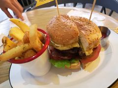 -HELLO 27 意面·沙拉·帕尼尼