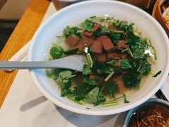 -馋三尺蟹粉小笼(人民广场店)