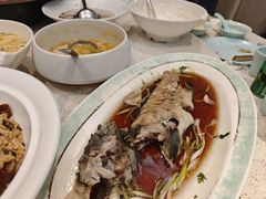 -巧克力渔家.小船海鲜胶东菜(万平口店)