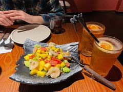 烤虾芒果沙拉-澳骄 Aussie Kitchen·手工披萨·西餐(国大店)