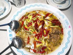 老坛酸菜活鱼-花椒俏川菜小馆(南海万达店)