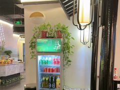 -卢大鲜鱼头捞饭(美利广场店)