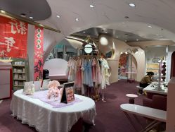 -奈尔宝·国风主题儿童乐园·亲子餐厅(豫园商城店)