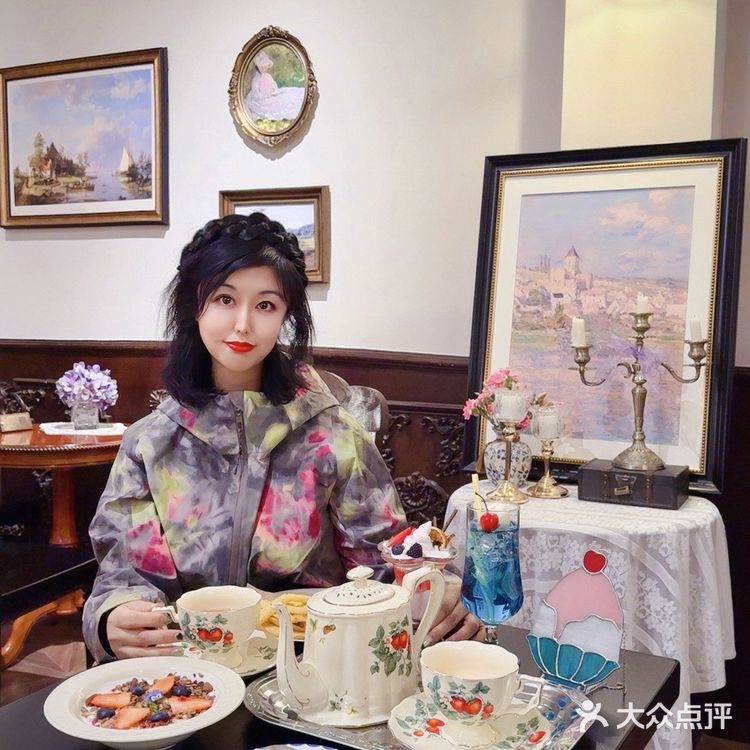 华侨城我家门口的！惊艳南法复古花园餐厅～