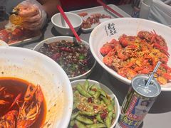 -龙巢盱眙龙虾·牛蛙·烧烤宵夜(八卦岭店)
