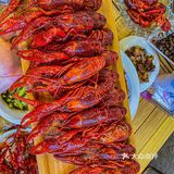 吃过推成山一样的小龙虾🦞塔么？