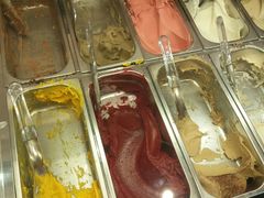 -VENCHI 闻绮(上海佛罗伦萨小镇店)