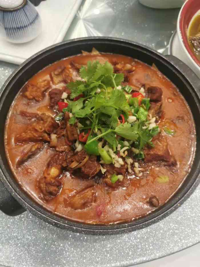 徽乡情新徽菜餐厅(北京路万基理想城店)-"同事一起去聚餐,在大众点评