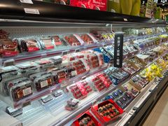 -盒马鲜生(丁香国际店)