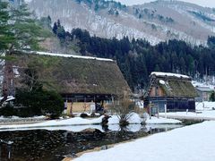 -白川乡与五箇山的合掌构造村落