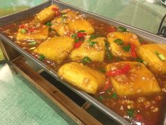 -香巴拉云南餐厅(华莱坞店)