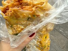 -正宗杂粮煎饼香软鸡蛋饼