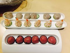 -余欢领鲜火锅(新街口店)
