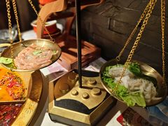 -哥老官重庆美蛙鱼头(五角场合生汇店)