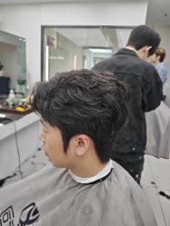 -尤司男士国潮理发馆