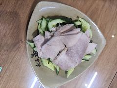 -亮亮面馆(经六路店)