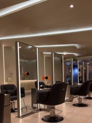 -VIM Hair Salon