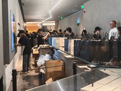 -喜茶(深圳万象城黑金店)