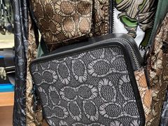 -COACH蔻驰(华润万象城店)