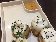 传统特色生煎-东泰祥生煎馆(陕西南路店)