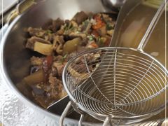 -左庭右院鲜牛肉火锅(金山万达店)