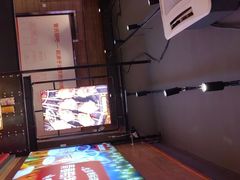 -管氏翅吧(护国寺店)