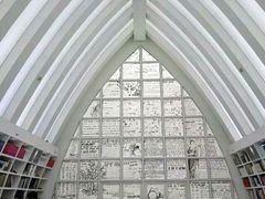 -钟书阁(松江泰晤士小镇店)