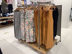 -优衣库(苏州天虹CCMall石路店)
