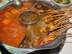 -佰人王串串香火锅(洋珠巷店)