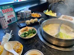 -江小渔鲜鱼火锅(西二道街店)
