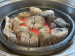 -唯成•韩国炭火烤肉 유성고기