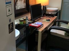 -喜鹊愉家酒店(郑州曼哈顿博览中心地铁站店)