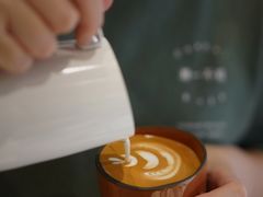 -潮一不贰·法式甜品·生日蛋糕·西式简餐(外滩店)