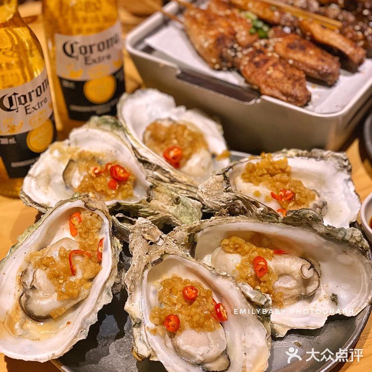 生蚝控的狂欢！深圳这家海鲜烧烤店太满足了！