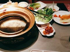 -山焱·炭火自助烤肉(周浦万达店)