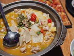 金汤馋嘴牛蛙-爱啤精酿·民谣酒馆(滨江店)