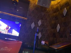 -K+全国连锁KTV(绿地缤纷天地店)